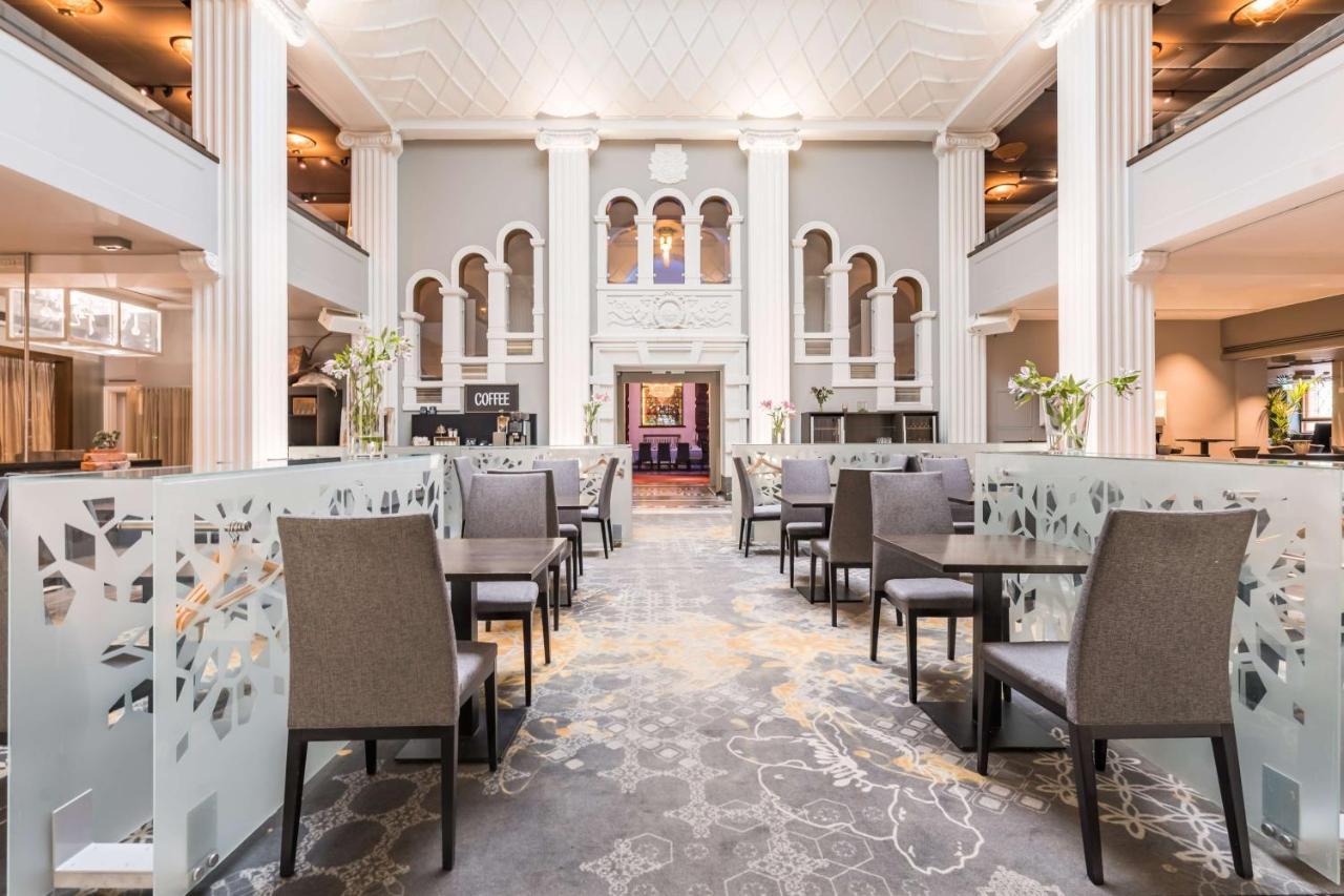 Hotel Radisson Blu Plaza Hotel, 4*